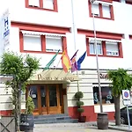 Puerta De 3*