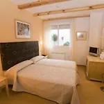 Puerta De Ξενοδοχείο 3*